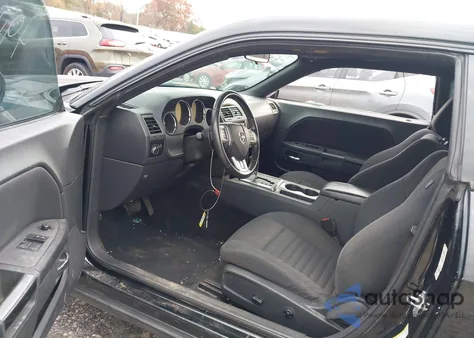 2013 Dodge Challenger Sxt из США, поврежденный, VIN 2C3CDYAG6DH718749